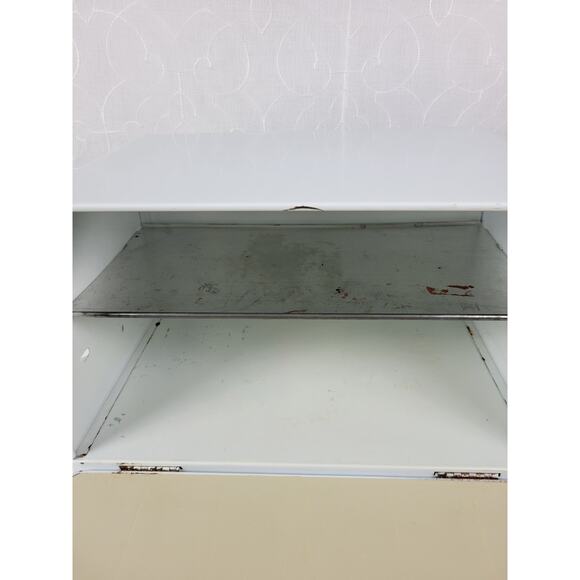 Vintage KCO Canada Bread Box White MCM Metal Retro Kitchen Storage Countertop - Picture 15 of 16